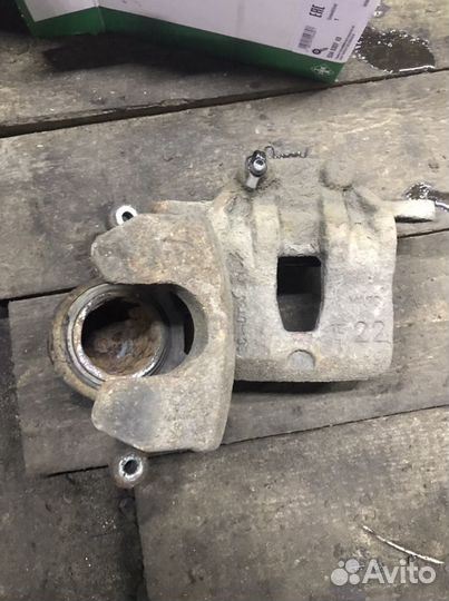 Суппорта передние