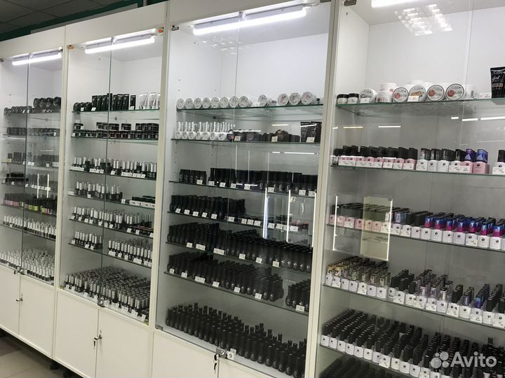 Подставка для маникюра на металлических ножках