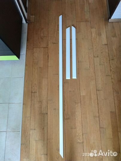 Акриловый бордюр плинтус для ванны BNV