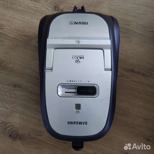 Пылесос Samsung SC9120