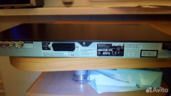 Проигрыватель CD/DVD Sony NS32