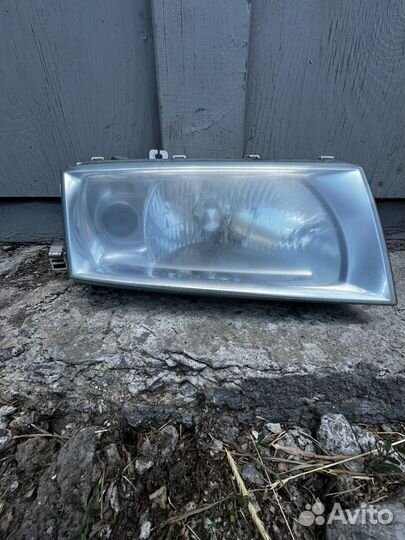 Фара правая Шкода октавия А4