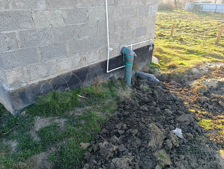 Дом 24 м² на участке 15 сот.