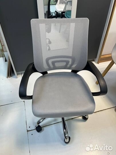 Кресло офисное BN-7166