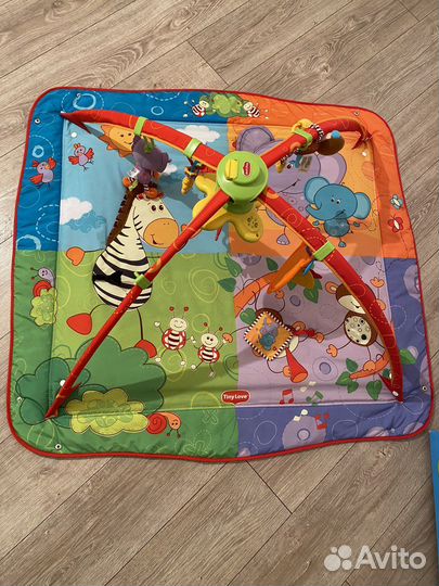 Развивающий коврик tiny love