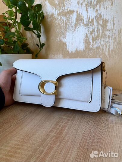 Сумка Coach Tabby белая