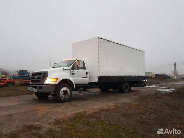 Ford F650, 2004