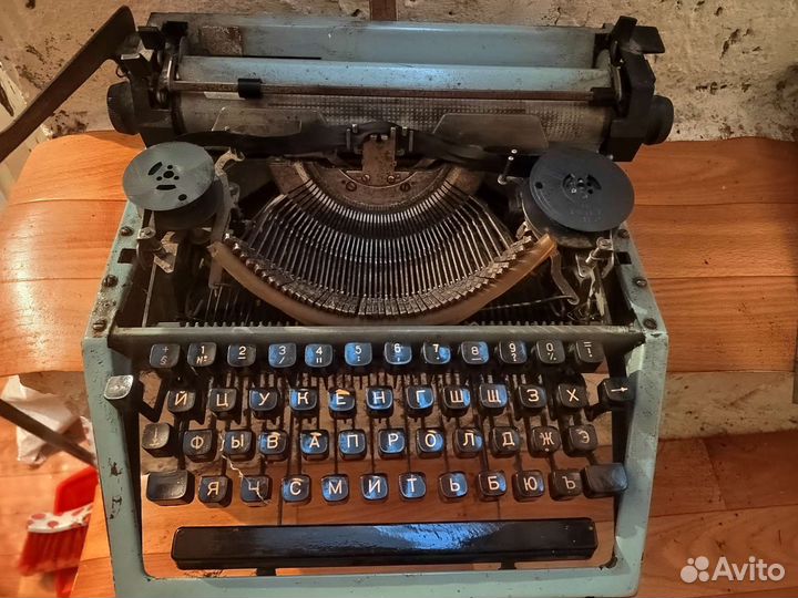 Печатная машинка москва СССР