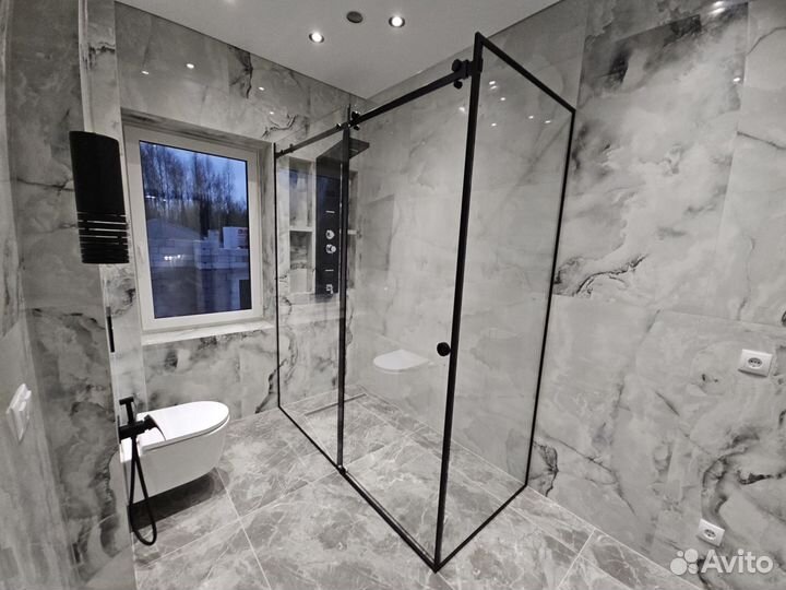 Стеклянная перегородка для ванной