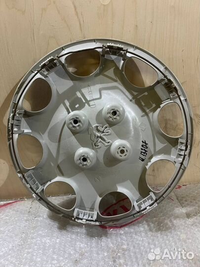 Колпак колеса Peugeot 206