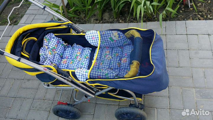Детская коляска