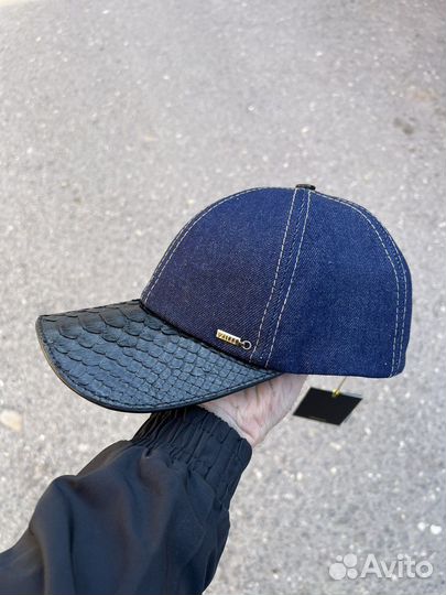 Кепка зилли питон