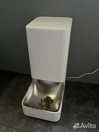 Умная автоматическая кормушка для животных Xiaomi