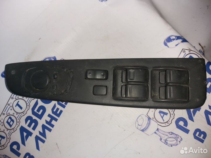 Блок управления стеклоподъемниками Toyota Vista