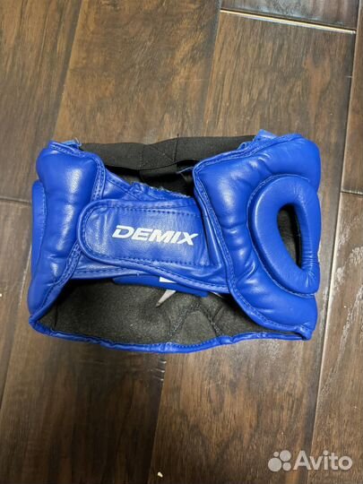 Комплект защиты для единоборств