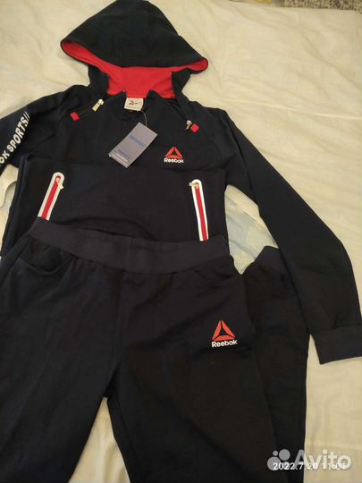 Спортивный костюм новый