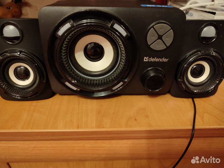 Акустическая система 2.1 Defender