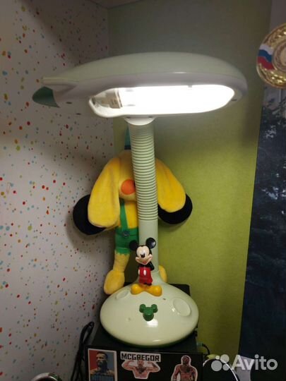 Лампа настольная