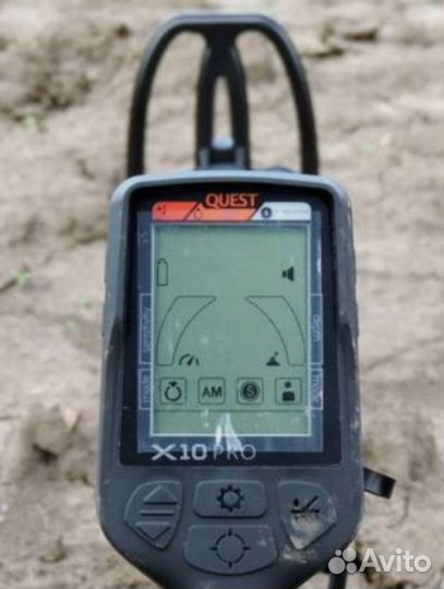 Металлоискатель Quest X10 Pro