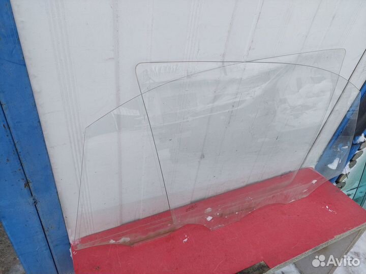 Стекло передней правой двери Daewoo Matiz
