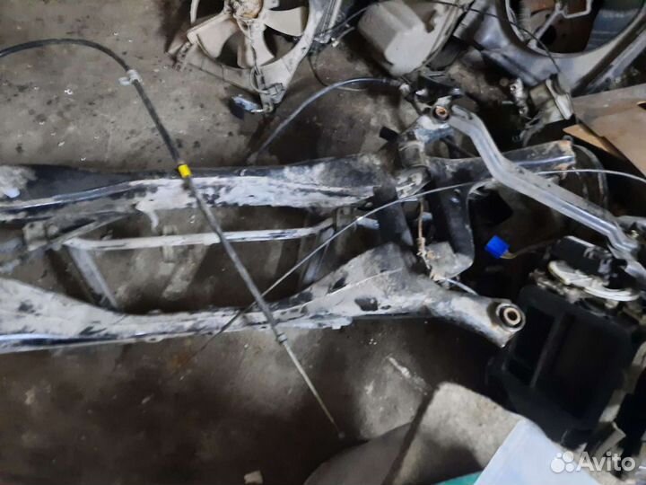 Подрамник задний mitsubishi galant 9