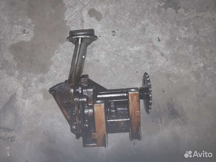 Масляный насос K7JA 700 renault symbol clio