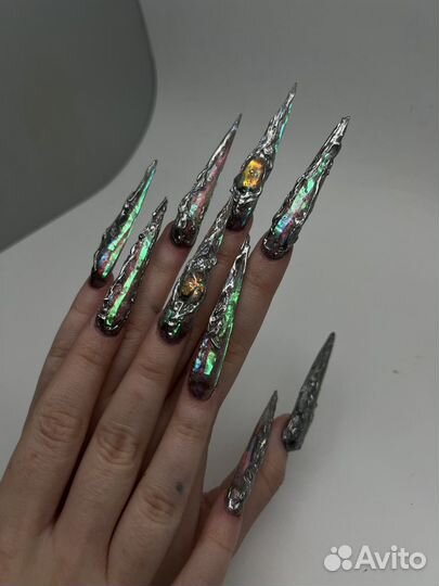 Наращивание ногтей