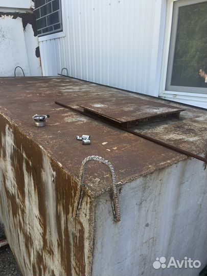 Бак для воды металлический