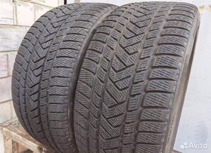 Pirelli Scorpion Winter RFT 275/40 R20 106V