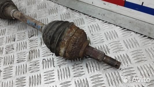 Привод передний левый chrysler voyager 4 (HSE17KS0