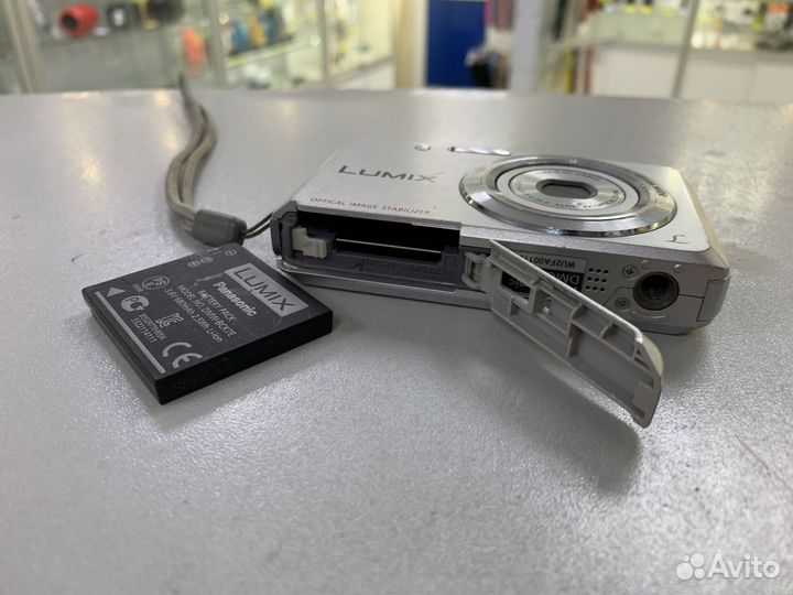 Panasonic Lumix DMC-FS28