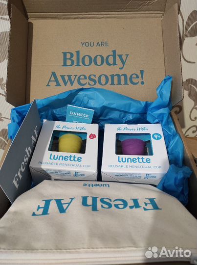 Менструальная чаша Lunette желтая