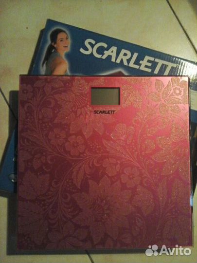 Весы напольные новые scarlett