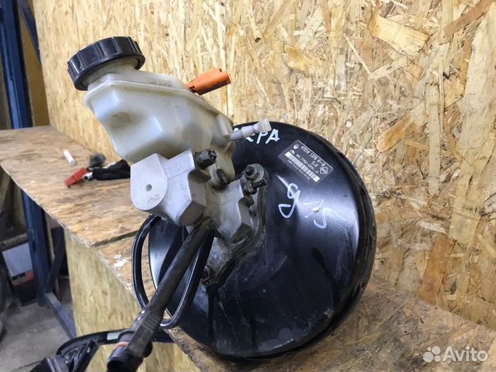 Вакуумный усилитель тормозов Nissan Almera G15