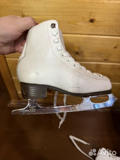 Фигурные коньки wifa 30