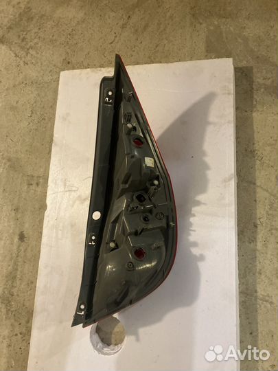 Фонарь задний левый hyundai i30