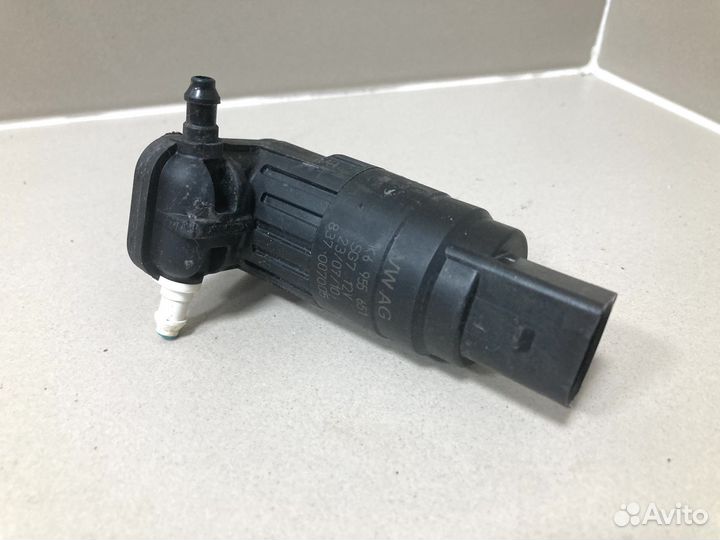 Насос стеклоомывателя VAG 1K6955651