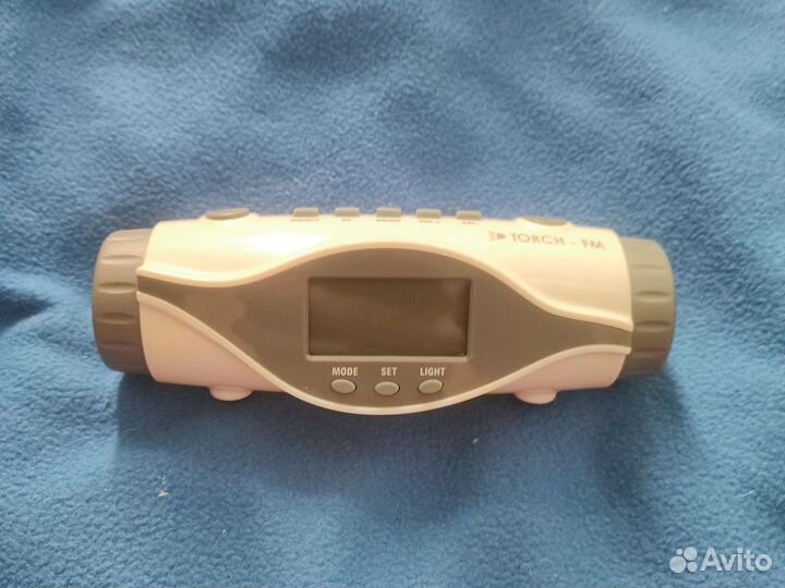 Будильник, часы, радио, фонарь