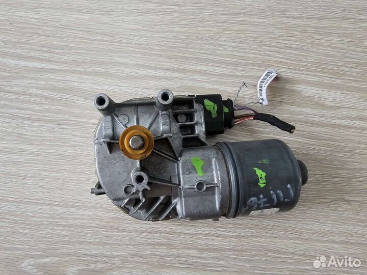 Двигатель стеклоочистителя Volkswagen Golf Plus