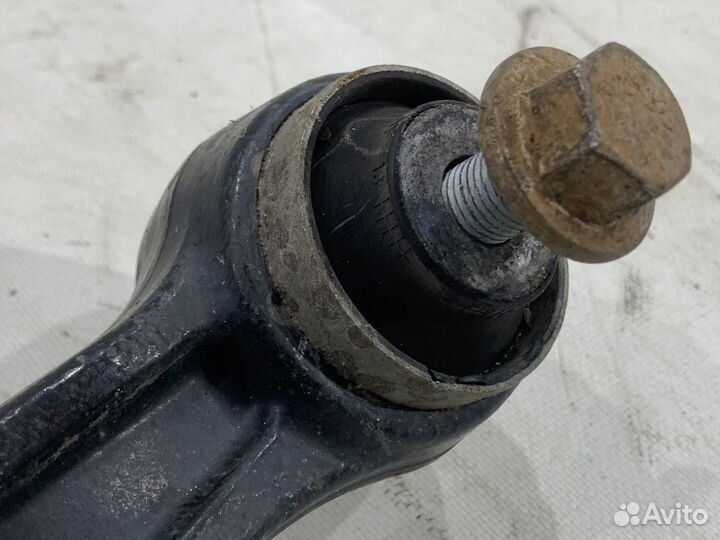 Рычаг нижний поперечный правый BMW X6 F16