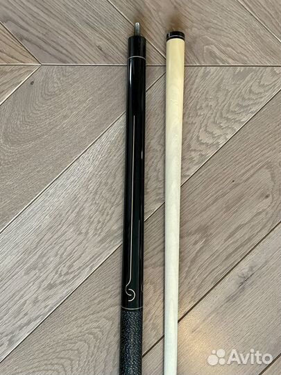 Кий для пула с чехлом и аксессуарами