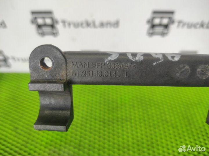Кронштейн фары противотуманной левый Man Tgx