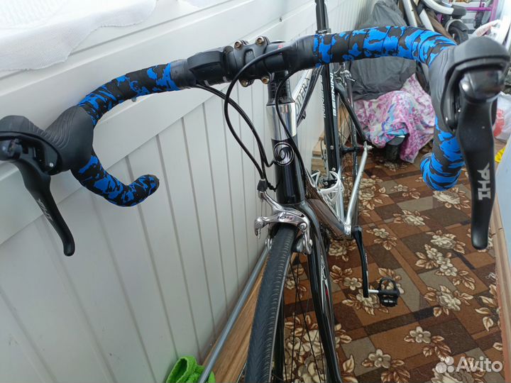 Шоссейный велосипед opera