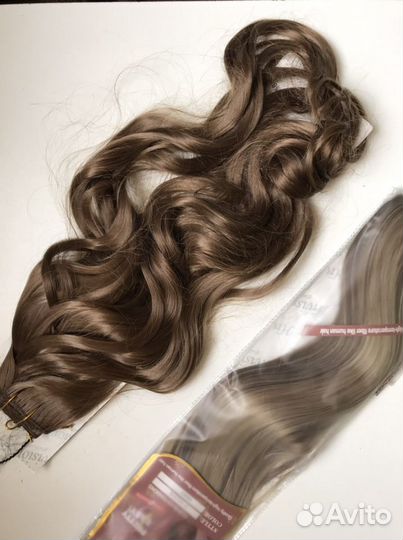 Волосы на заколках