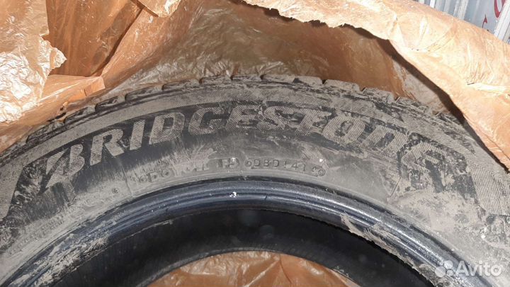 Bridgestone Blizzak LT 225/65 R17 102S