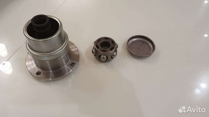 Шрус заднего карданного вала Suzuki Jimny