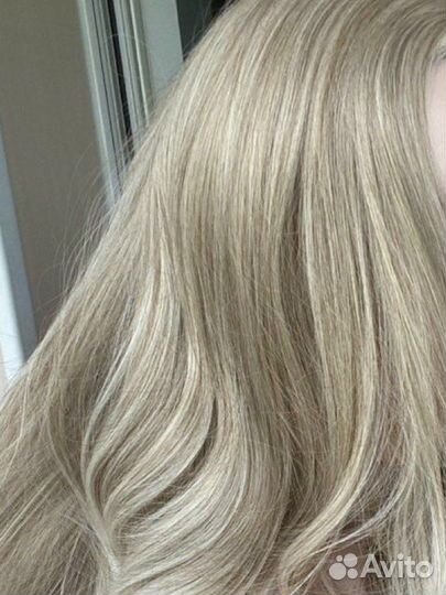 Парик блонд длинный с чёлкой