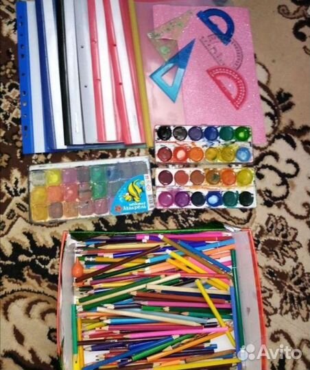 Игрушки, канцелярия, коробочки