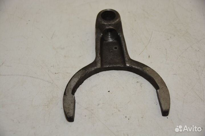 Вилка муфты блокировки дефференциала урал