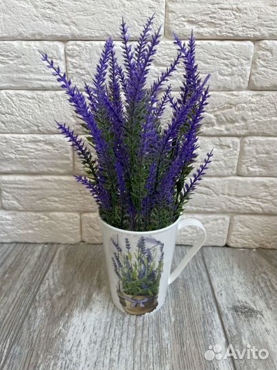 Лаванда искусственная в кашпо